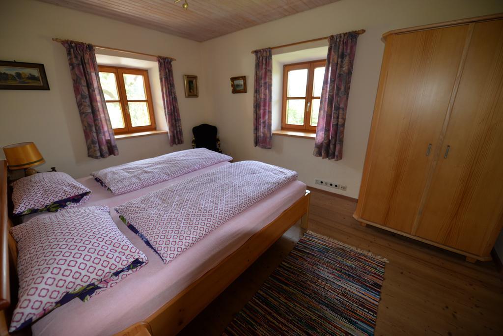 Ferienwohnung Kurz リムシュティング 部屋 写真